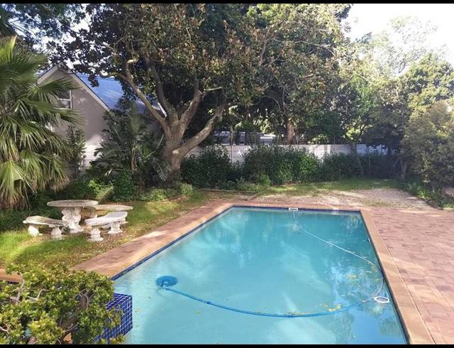2 BEDROOM PROPERTY TO RENT IN ROSEBANK